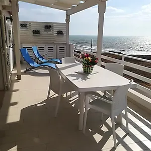 Holiday home Vista Mare Tra I Luoghi Di Montalbano